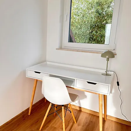 Stylish Oasis Near Frankfurt With Sunny Roof Terrace, 1 Bedroom